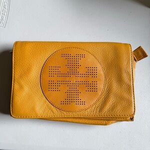 Tory Burch crossbody bag Mustard Yellow Leather (Missing Chain strap)
